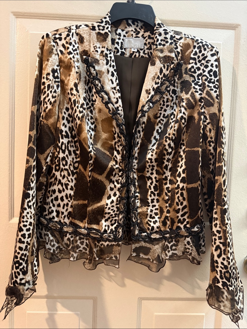 Alberto Makali Silk Leopard Print Ruffle Trim Jacket with chain accents Size 12